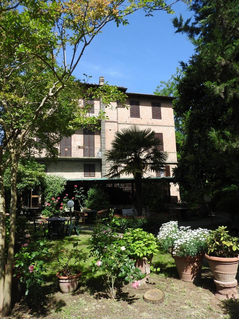 Hotel Moderno Main image