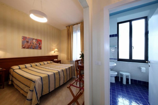 Hotel Moderno image 21