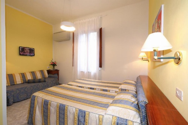 Hotel Moderno image 23